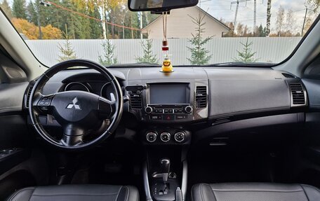 Mitsubishi Outlander III рестайлинг 3, 2012 год, 1 250 000 рублей, 7 фотография