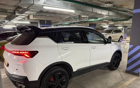 Geely Coolray I, 2023 год, 2 100 000 рублей, 2 фотография