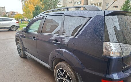 Mitsubishi Outlander III рестайлинг 3, 2012 год, 1 250 000 рублей, 4 фотография