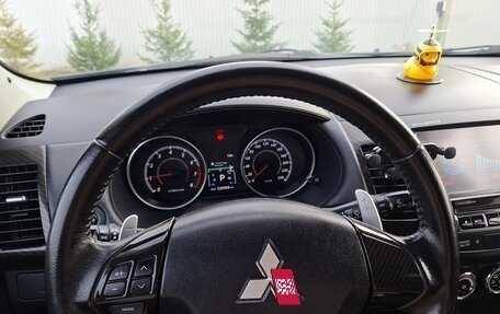 Mitsubishi Outlander III рестайлинг 3, 2012 год, 1 250 000 рублей, 9 фотография