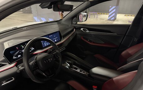 Geely Coolray I, 2023 год, 2 100 000 рублей, 8 фотография