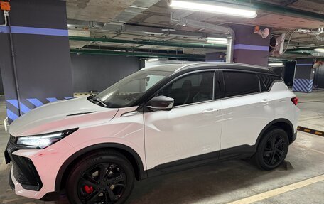 Geely Coolray I, 2023 год, 2 100 000 рублей, 3 фотография