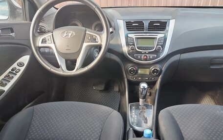 Hyundai Solaris II рестайлинг, 2012 год, 650 000 рублей, 6 фотография