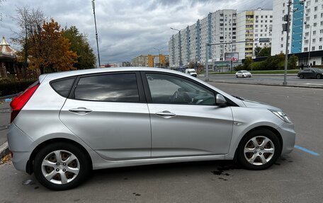 Hyundai Solaris II рестайлинг, 2013 год, 635 000 рублей, 4 фотография