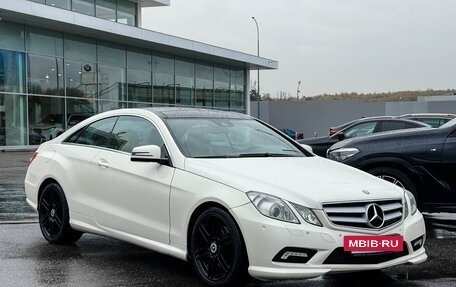 Mercedes-Benz E-Класс, 2010 год, 1 598 000 рублей, 3 фотография