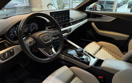 Audi RS 5, 2021 год, 7 800 000 рублей, 5 фотография