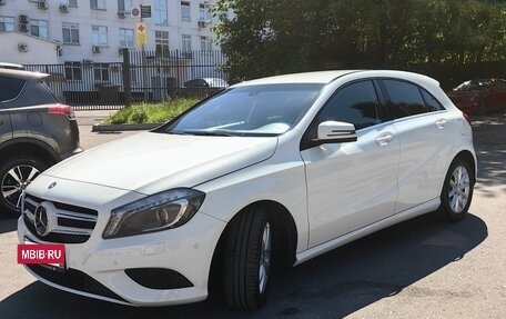 Mercedes-Benz A-Класс, 2013 год, 1 460 000 рублей, 2 фотография