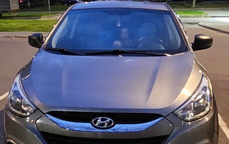Hyundai ix35 I рестайлинг, 2014 год, 1 300 000 рублей, 2 фотография
