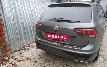 Volkswagen Tiguan II, 2020 год, 2 310 000 рублей, 5 фотография
