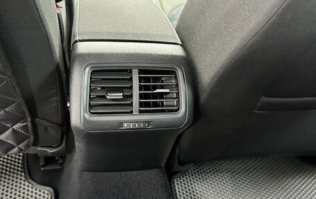 Volkswagen Golf VII, 2015 год, 1 250 000 рублей, 36 фотография