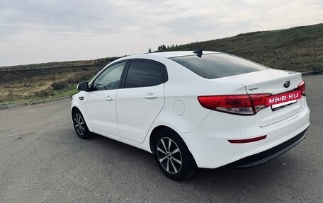 KIA Rio III рестайлинг, 2017 год, 1 000 077 рублей, 5 фотография