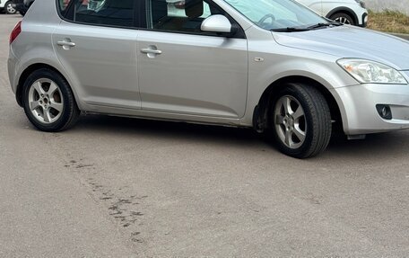 KIA cee'd I рестайлинг, 2009 год, 570 000 рублей, 4 фотография