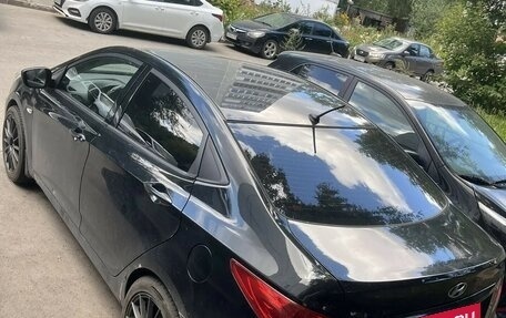 Hyundai Solaris II рестайлинг, 2013 год, 850 000 рублей, 8 фотография