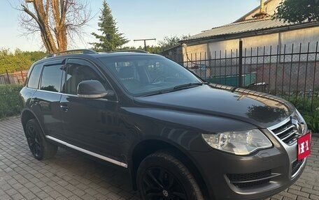 Volkswagen Touareg III, 2007 год, 1 100 000 рублей, 1 фотография
