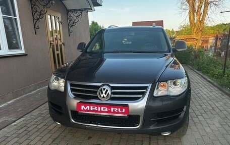 Volkswagen Touareg III, 2007 год, 1 100 000 рублей, 10 фотография