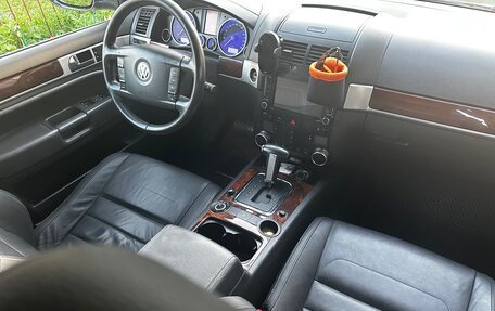 Volkswagen Touareg III, 2007 год, 1 100 000 рублей, 26 фотография