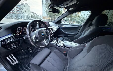 BMW 5 серия, 2019 год, 3 597 000 рублей, 18 фотография