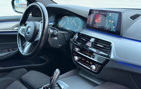 BMW 5 серия, 2019 год, 3 597 000 рублей, 31 фотография