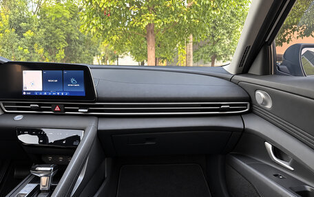 Hyundai Elantra, 2023 год, 1 425 000 рублей, 23 фотография