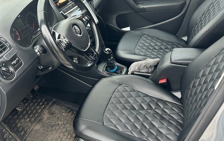 Volkswagen Polo VI (EU Market), 2016 год, 860 000 рублей, 15 фотография