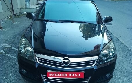 Opel Astra H, 2008 год, 600 000 рублей, 1 фотография