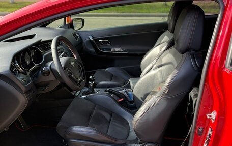 KIA cee'd GT II, 2014 год, 1 270 000 рублей, 9 фотография