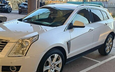 Cadillac SRX II рестайлинг, 2014 год, 2 100 000 рублей, 1 фотография