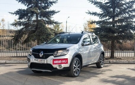 Renault Sandero II рестайлинг, 2016 год, 905 000 рублей, 3 фотография