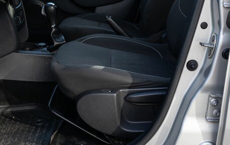 Renault Sandero II рестайлинг, 2016 год, 905 000 рублей, 13 фотография