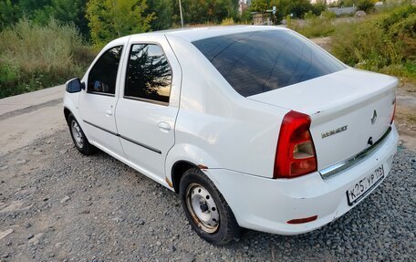 Renault Logan I, 2013 год, 330 000 рублей, 7 фотография
