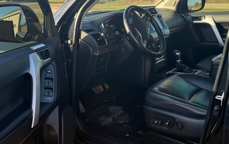 Toyota Land Cruiser Prado 150 рестайлинг 2, 2020 год, 7 100 000 рублей, 21 фотография