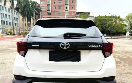 Toyota Yaris XP150 рестайлинг, 2022 год, 1 600 000 рублей, 3 фотография