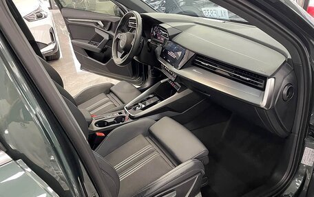 Audi A3, 2022 год, 1 980 000 рублей, 5 фотография