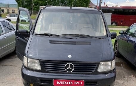 Mercedes-Benz V-Класс, 2000 год, 650 000 рублей, 1 фотография