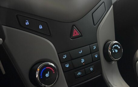 Chevrolet Cruze II, 2010 год, 720 000 рублей, 14 фотография