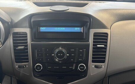 Chevrolet Cruze II, 2010 год, 720 000 рублей, 13 фотография