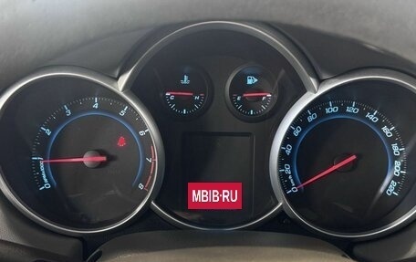 Chevrolet Cruze II, 2010 год, 720 000 рублей, 10 фотография