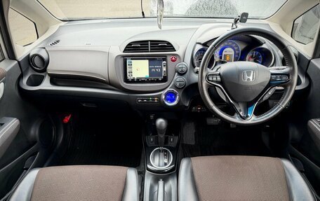 Honda Fit Shuttle I рестайлинг, 2013 год, 980 000 рублей, 13 фотография