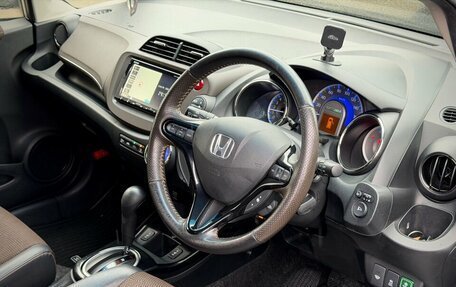 Honda Fit Shuttle I рестайлинг, 2013 год, 980 000 рублей, 12 фотография