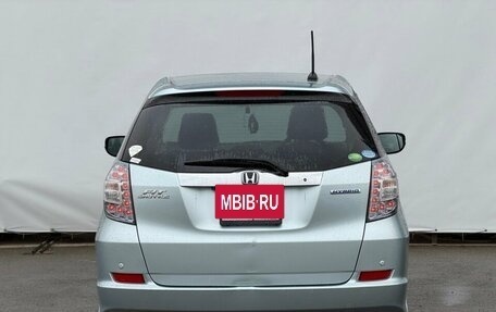 Honda Fit Shuttle I рестайлинг, 2013 год, 980 000 рублей, 8 фотография