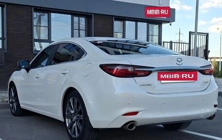 Mazda 6, 2018 год, 2 090 000 рублей, 9 фотография