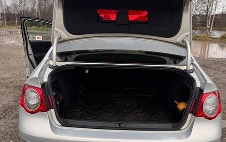 Volkswagen Passat B6, 2010 год, 800 000 рублей, 6 фотография