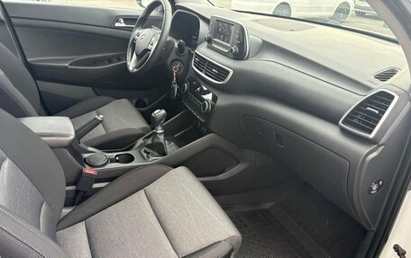 Hyundai Tucson III, 2019 год, 1 875 000 рублей, 14 фотография
