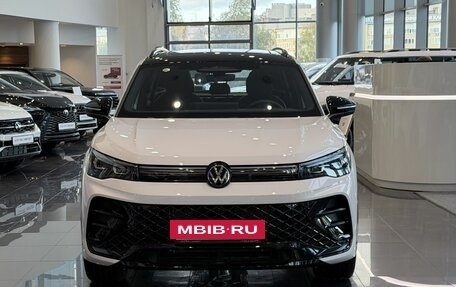 Volkswagen Tiguan II, 2026 год, 4 850 000 рублей, 2 фотография
