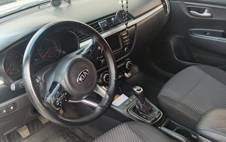 KIA Rio IV, 2017 год, 750 000 рублей, 14 фотография