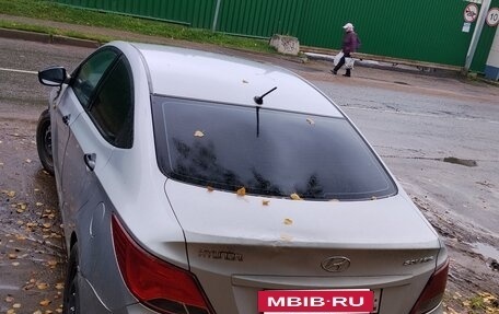 Hyundai Solaris II рестайлинг, 2014 год, 300 000 рублей, 3 фотография