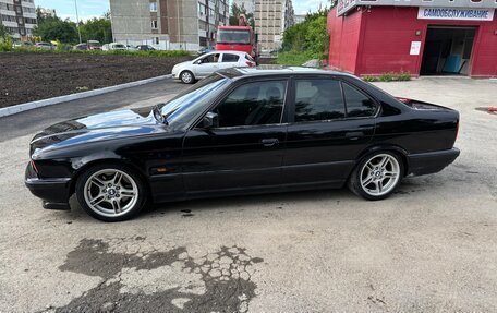 BMW 5 серия, 1990 год, 800 000 рублей, 8 фотография