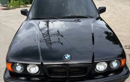 BMW 5 серия, 1990 год, 800 000 рублей, 2 фотография