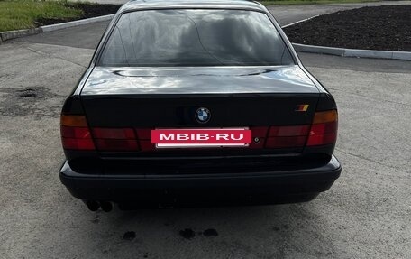 BMW 5 серия, 1990 год, 800 000 рублей, 15 фотография