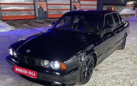 BMW 5 серия, 1990 год, 800 000 рублей, 33 фотография